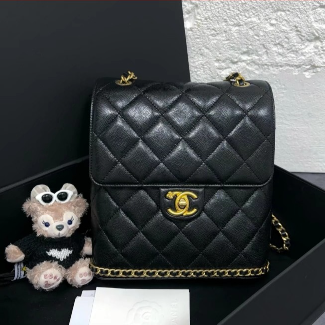 99新 Chanel/香奈儿 花花活动 23K 山茶花扣双肩包 黑色 芯片开