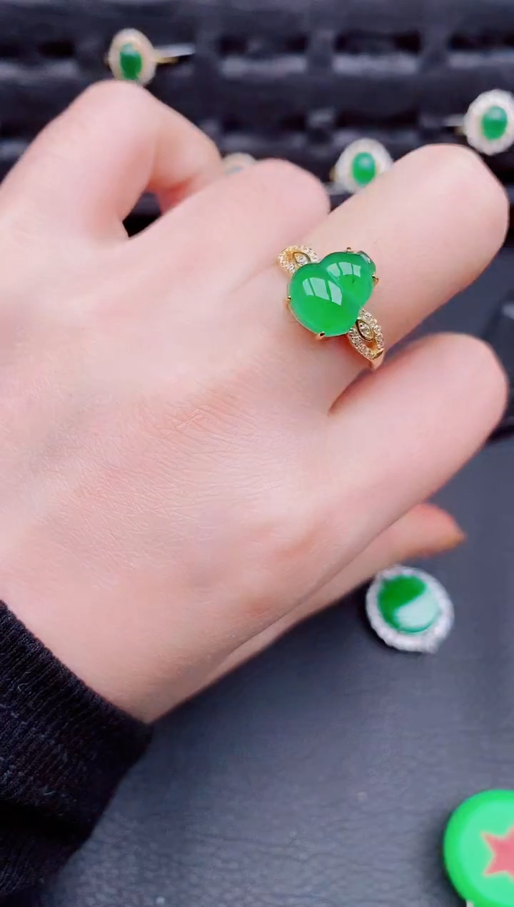 【闪购商品】翡翠戒指银S925镶嵌天然a货翡翠571