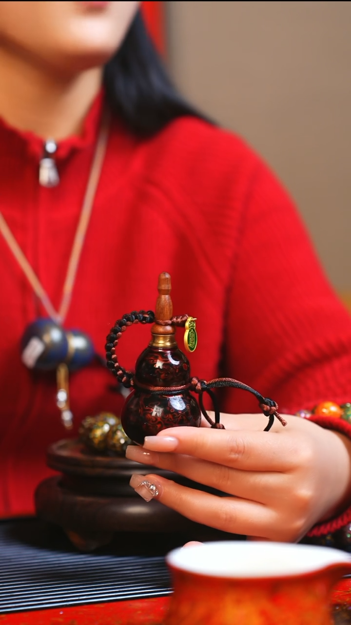 【闪购商品】JQ224漆艺精致小手捻开口