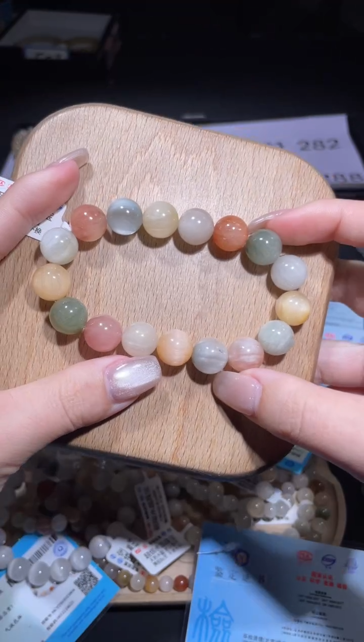 【闪购商品】水晶手链未镶嵌279号多样性发货一O 12+
