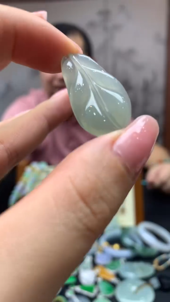 【闪购商品】翡翠颈饰未镶嵌13-天然翡翠