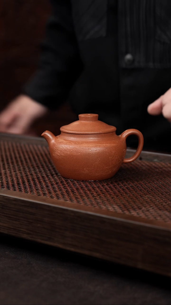 【闪购商品】紫砂茶壶五彩泥刻绘巨轮