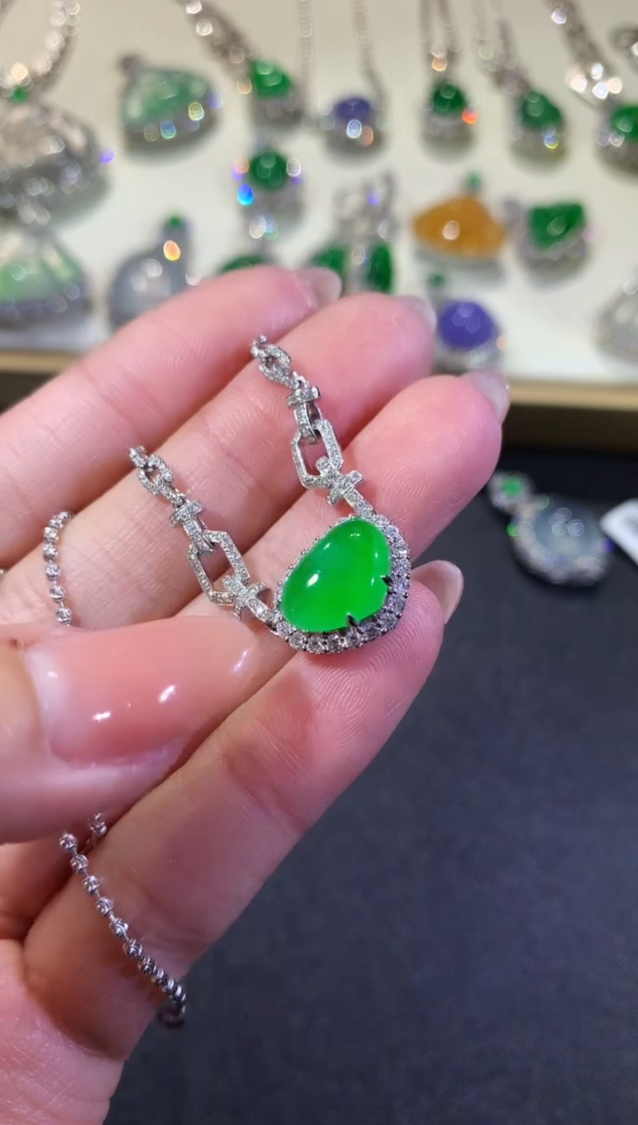 【闪购商品】翡翠颈饰18K金镶嵌73-套链