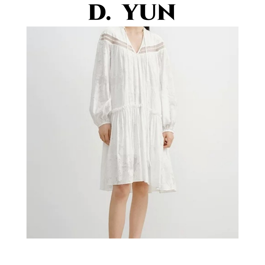 云村-【浪漫假日】设计师款法式镂空刺绣花边连衣裙