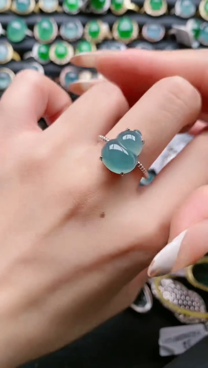 【闪购商品】翡翠戒指银S925镶嵌111111