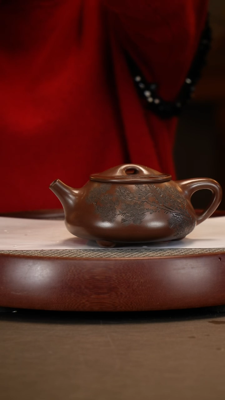 【闪购商品】紫砂茶壶【徐晓梅】紫泥景舟石瓢   400CC