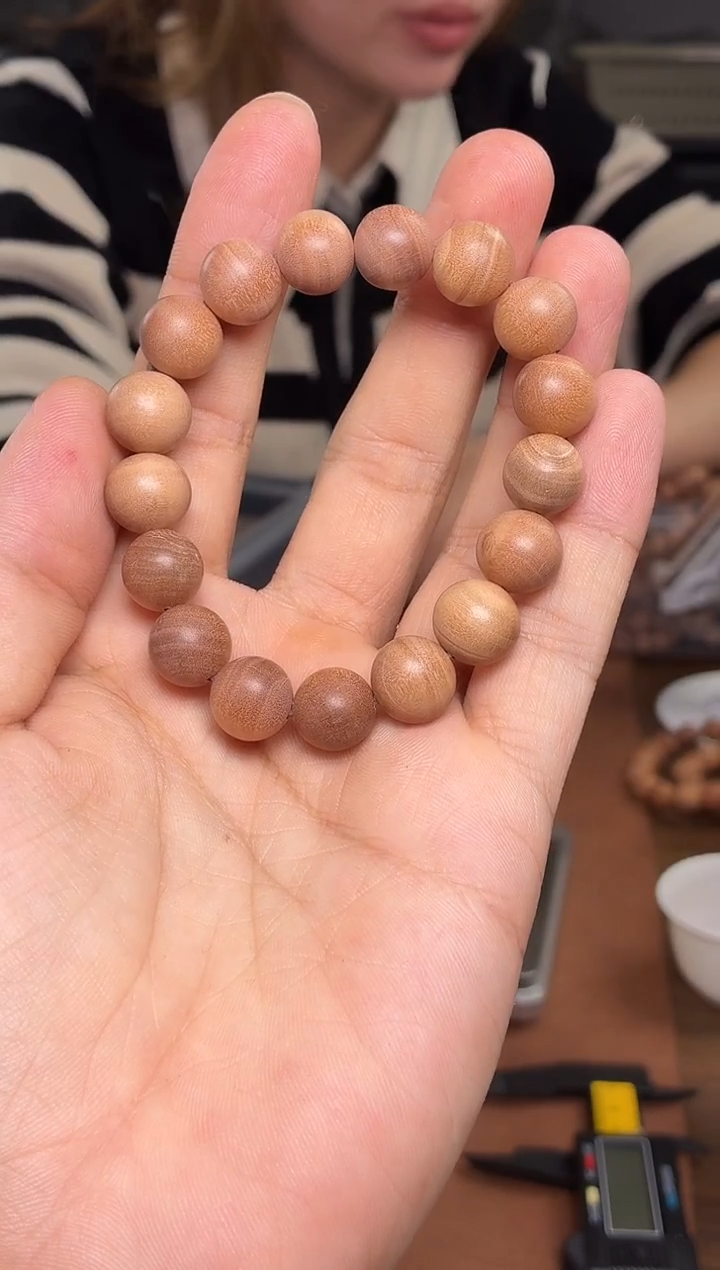 檀香木手串/手链印度迈索尔老山檀沉水1.2微瑕圆珠