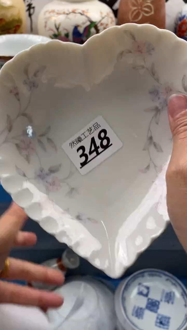 【闪购商品】瓷片648然曦海外工艺品****
