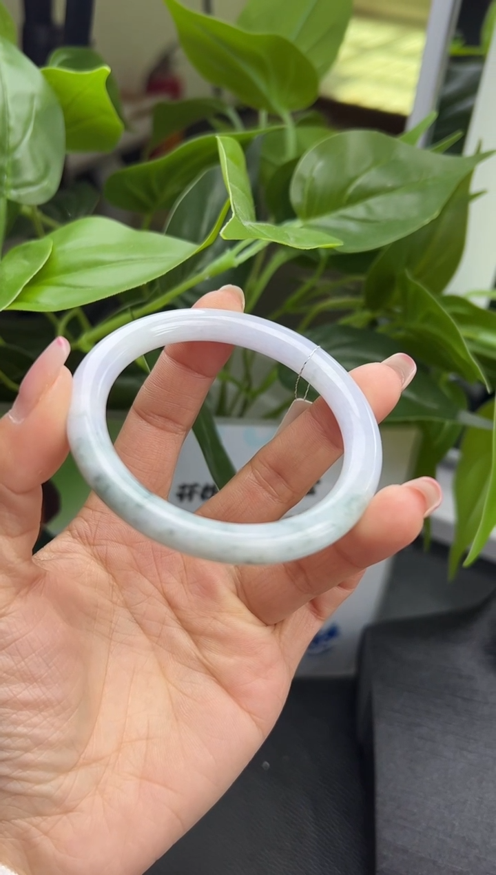 【闪购商品】翡翠手镯未镶嵌K496-19 圆条镯 52-54圈