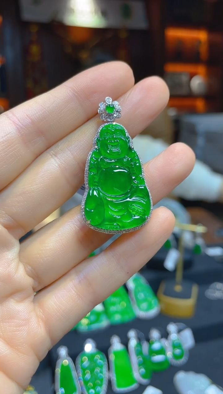 【闪购商品】翡翠颈饰18K金镶嵌118776天然A货翡翠布袋佛吊坠