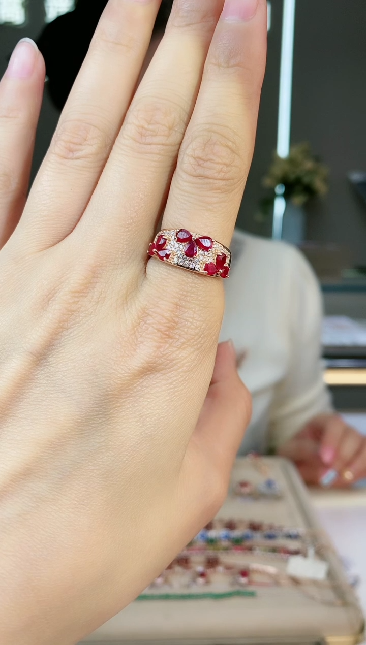 【闪购商品】红宝石手饰银S925镶嵌手饰