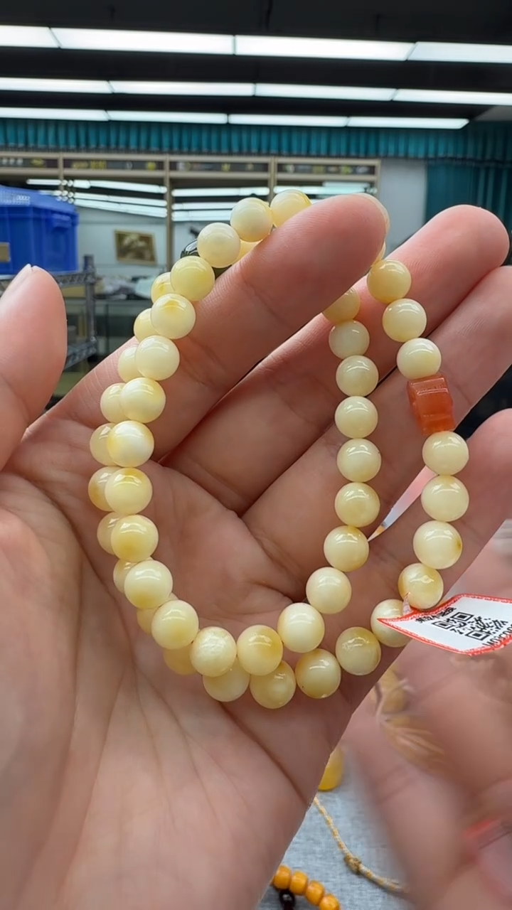未镶嵌颈饰琥珀132秒拍号  假一陪三