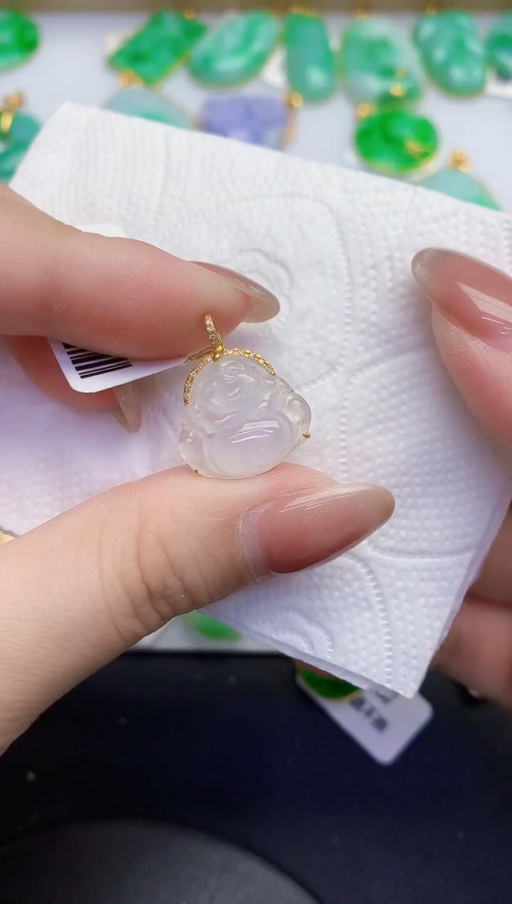 颈饰18K金镶嵌翡翠缅甸天然翡翠a货