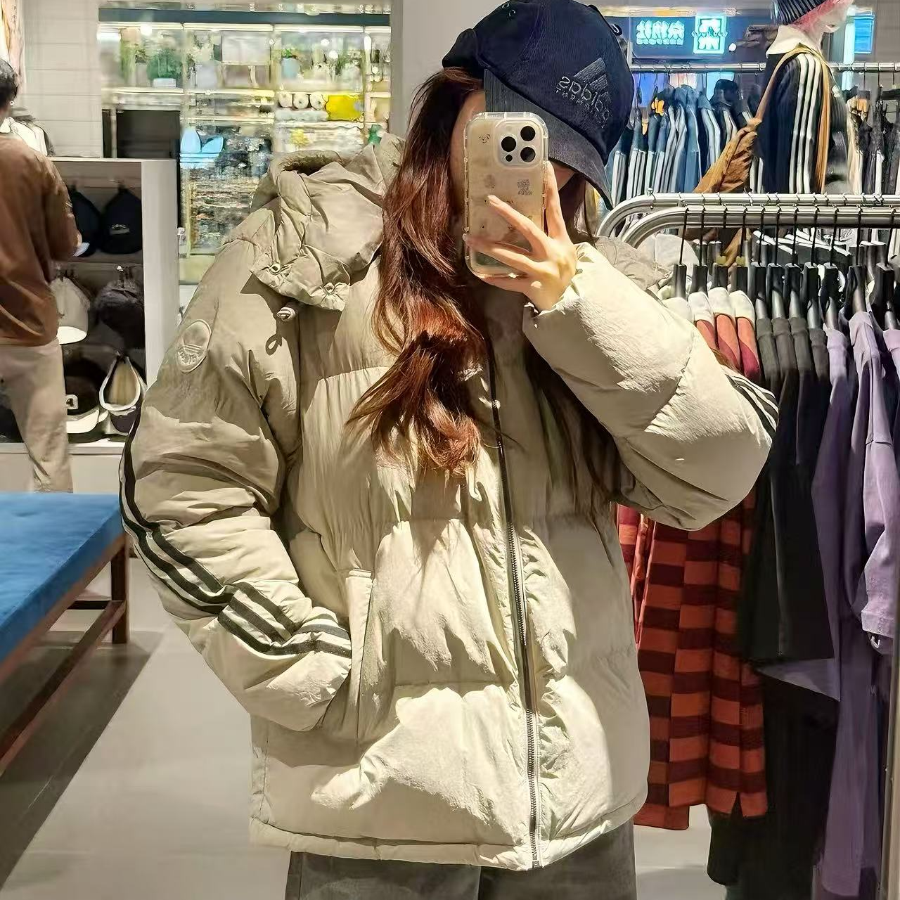 adidas/阿迪达斯PUFFER DOWN科技保暖鸭绒连帽面包羽绒服 KC2563
