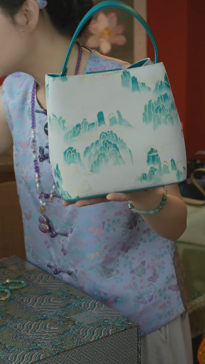 刺绣纯手工非遗国风饰品