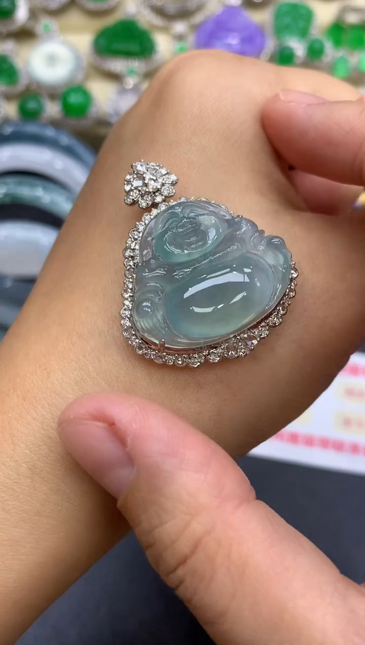 颈饰18K金镶嵌翡翠323-中国好珍宝