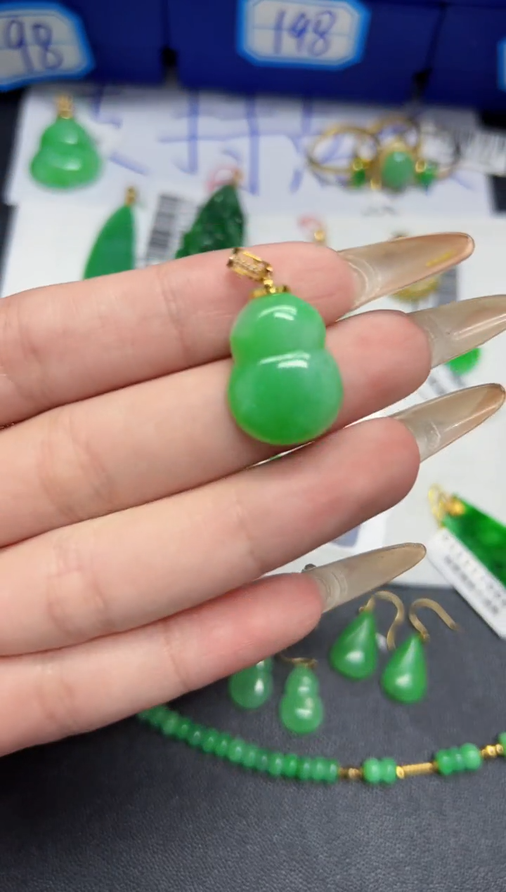 【闪购商品】翡翠颈饰18K金镶嵌Y缅料A货/支持复检/一件