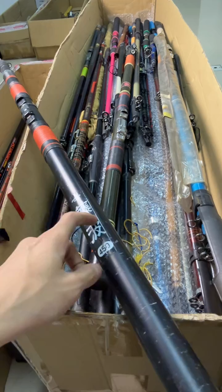 梦 孤品微瑕， 以直播间为准  加 10元发顺丰