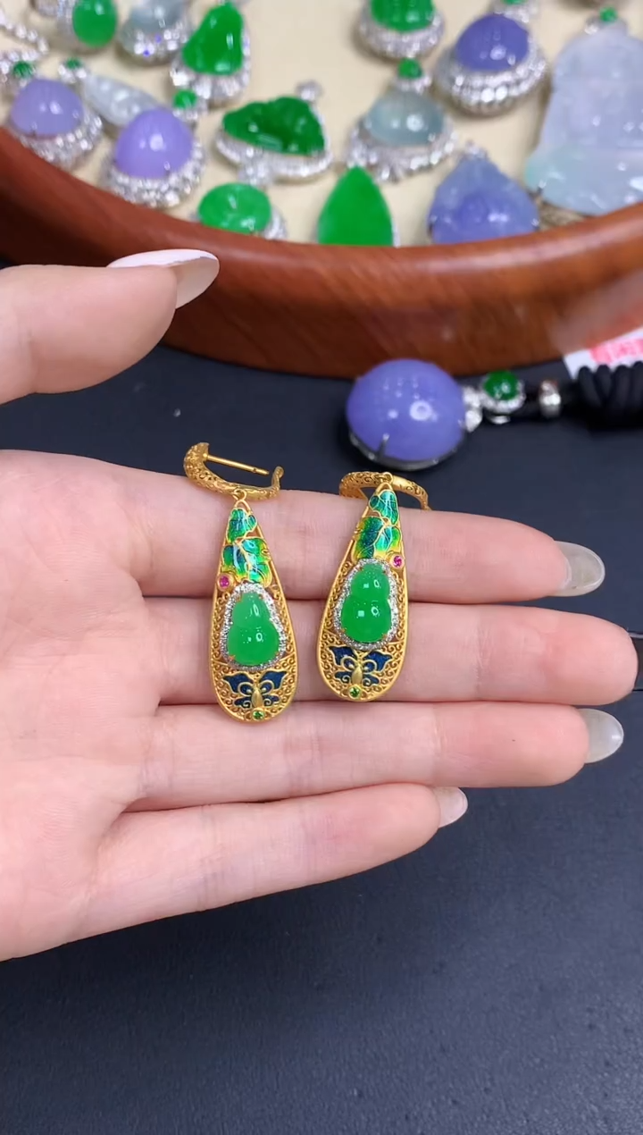 18K金镶嵌翡翠耳饰坚**声585-中国好珍宝