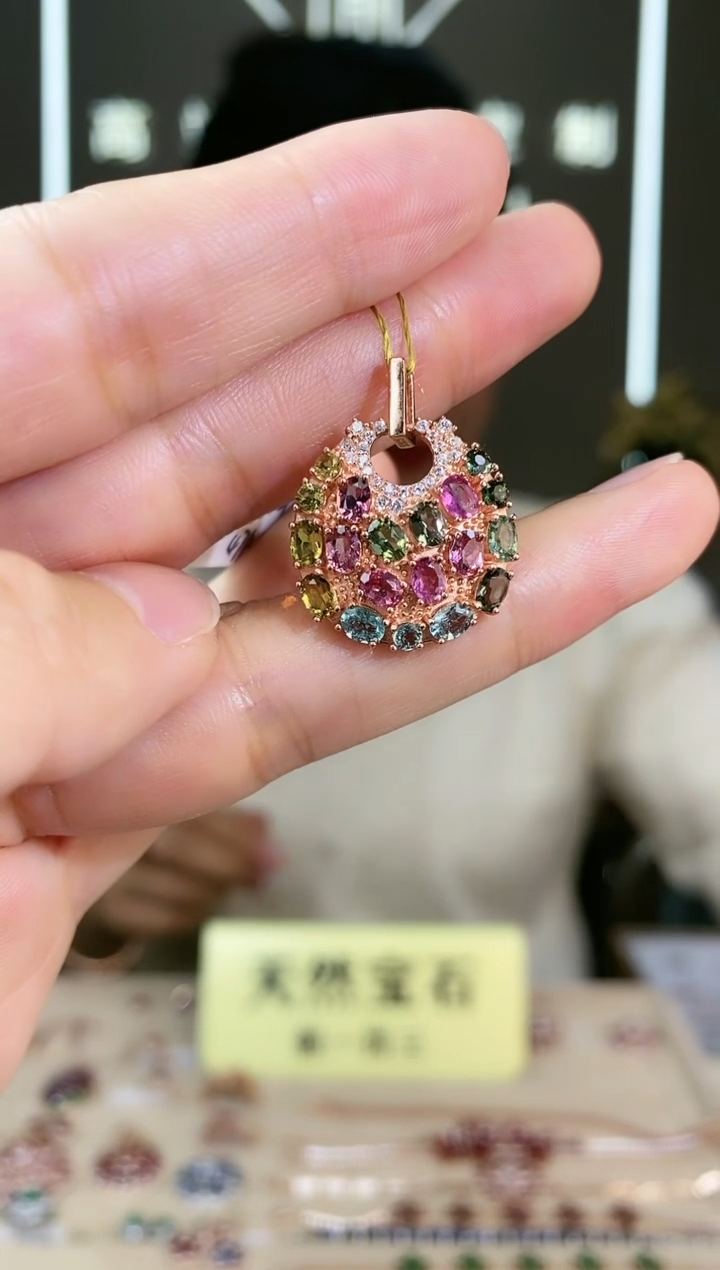 【闪购商品】碧玺颈饰银S925镶嵌颈饰