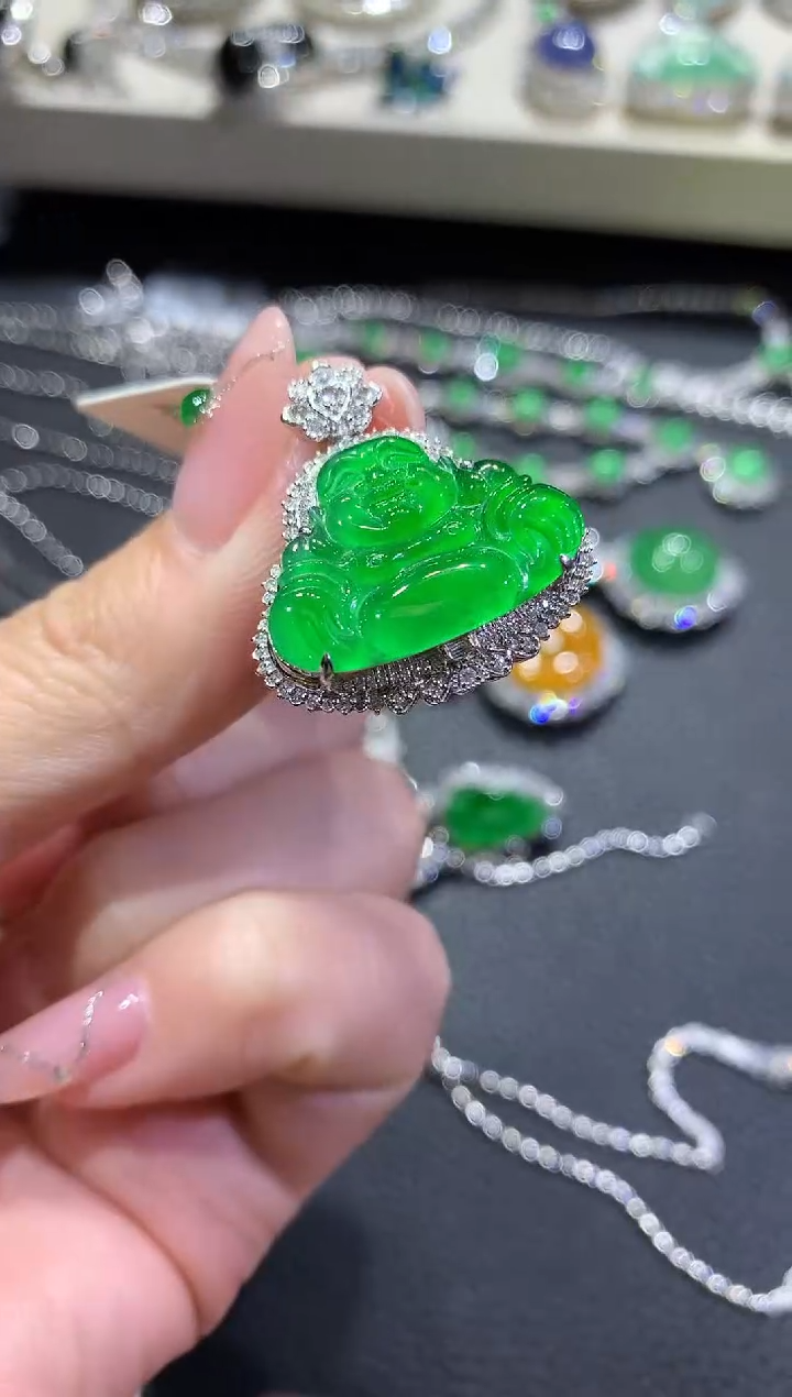 【闪购商品】翡翠吊坠(不含链)18K金镶嵌36-佛公