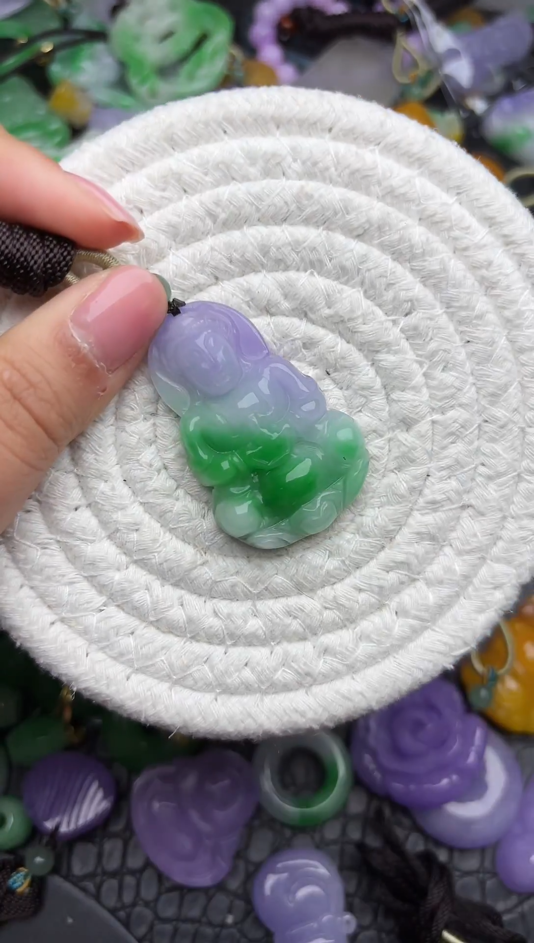 颈饰未镶嵌翡翠缅甸翡翠吊坠