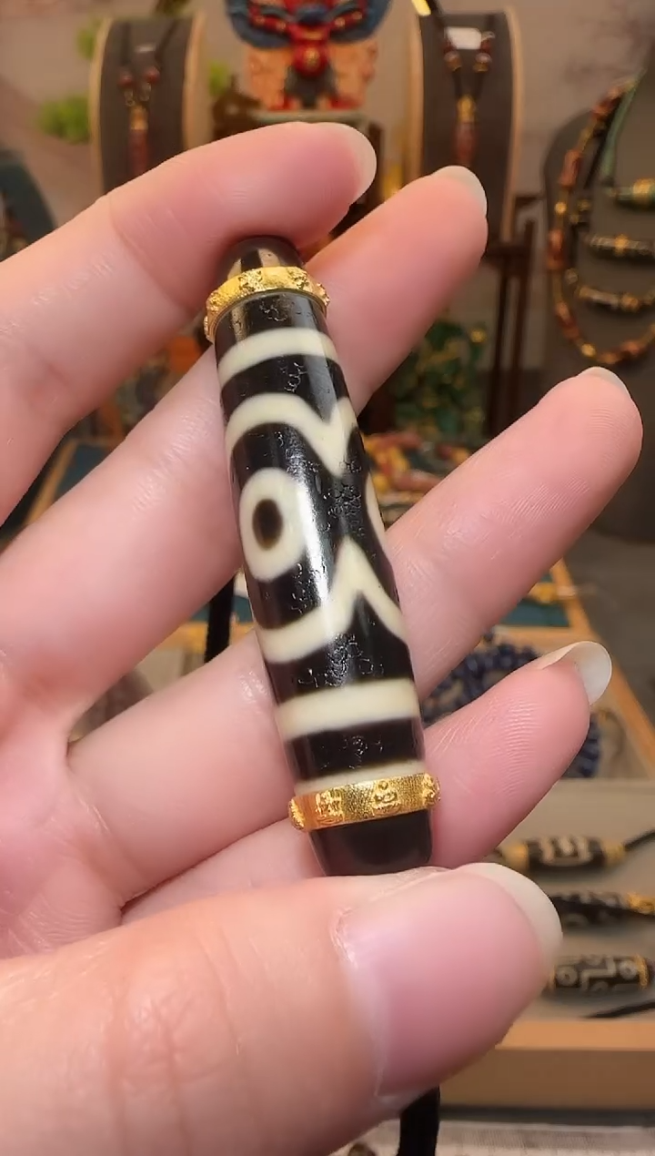 【闪购商品】玛瑙吊坠18K金镶嵌吊坠