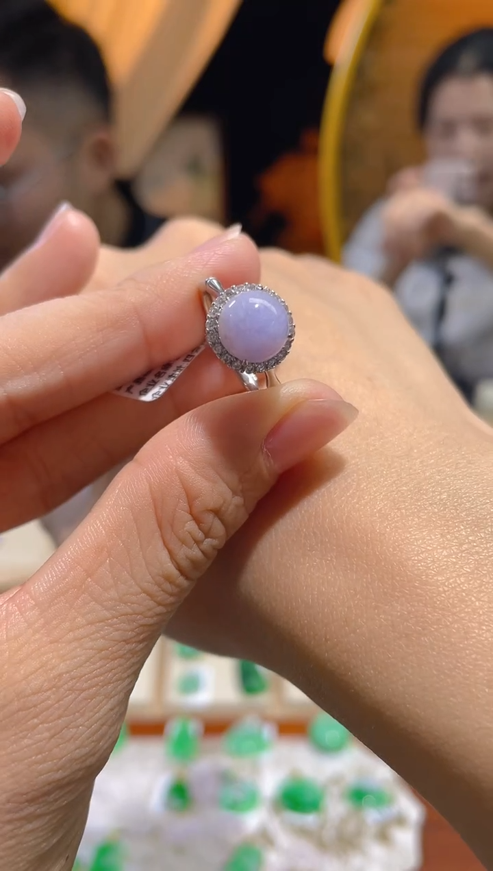 【闪购商品】翡翠颈饰未镶嵌假一赔三