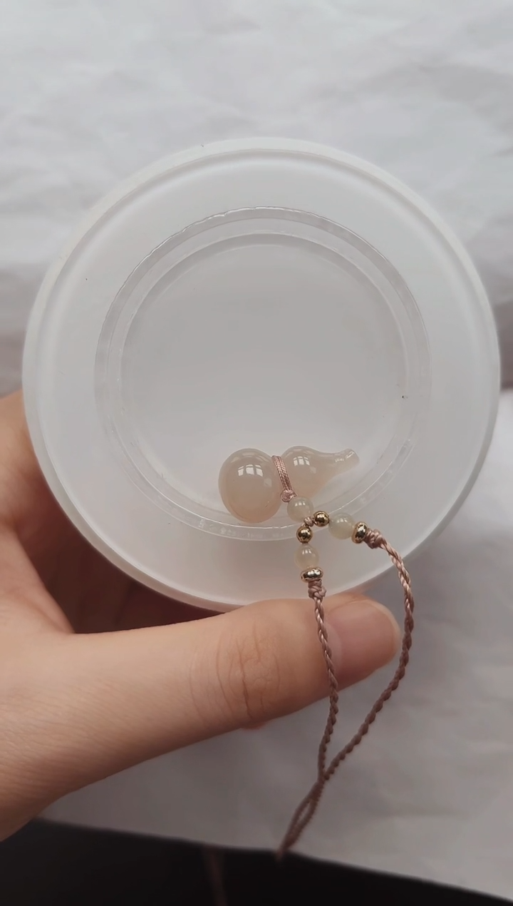 颈饰未镶嵌和田玉藕粉葫芦