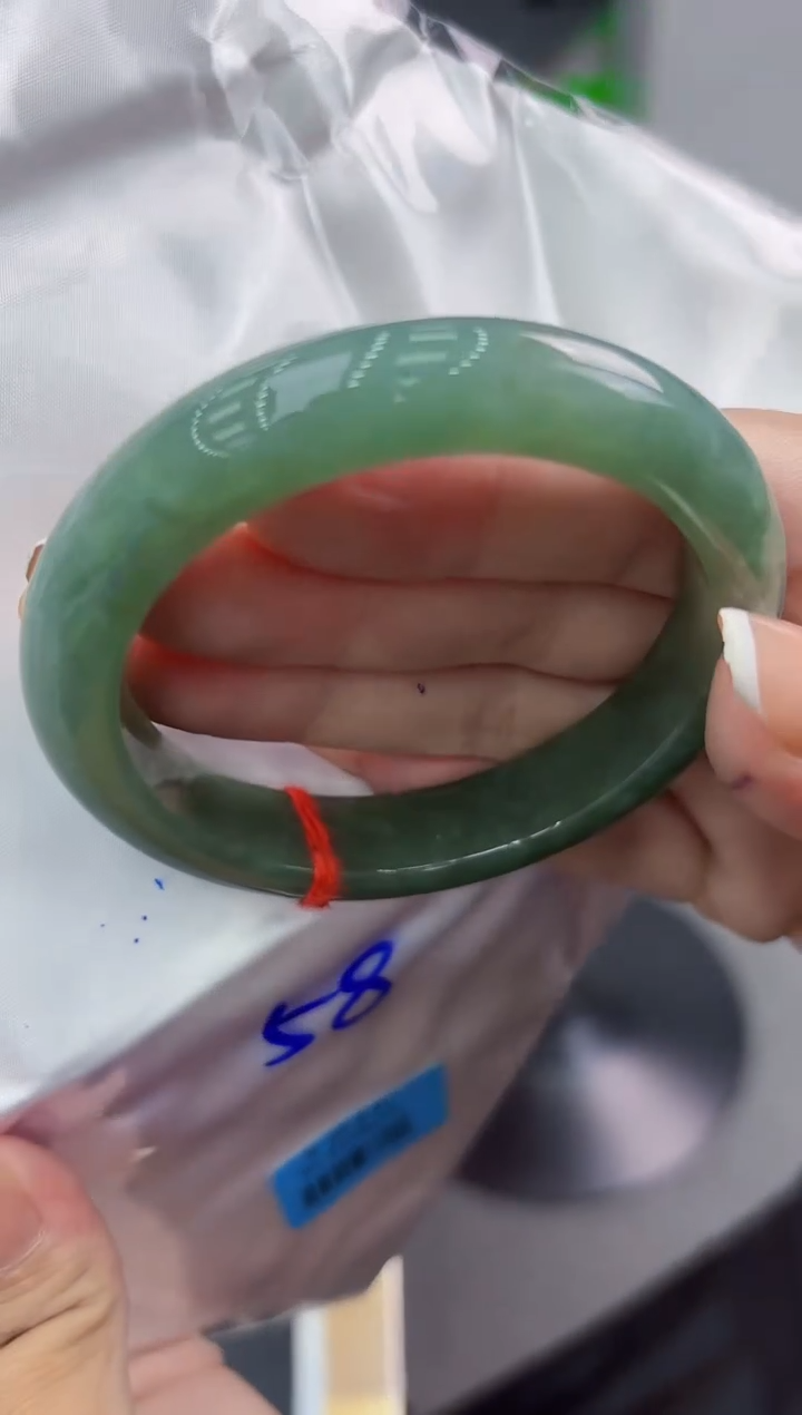 【闪购商品】翡翠手镯未镶嵌翡翠手镯