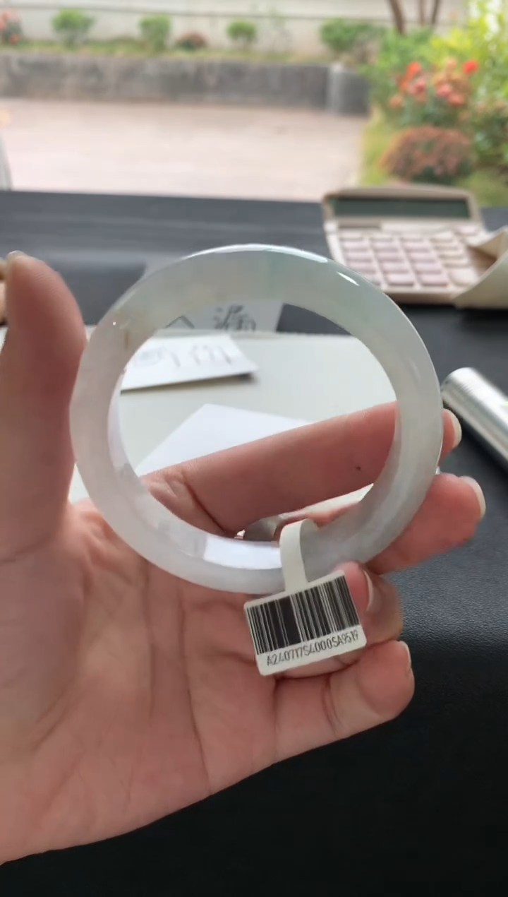 【闪购商品】翡翠手镯未镶嵌57.7正圈买断A9519