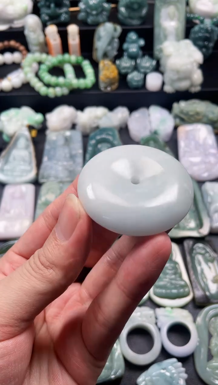 颈饰未镶嵌翡翠20  天然翡翠a货  平安扣