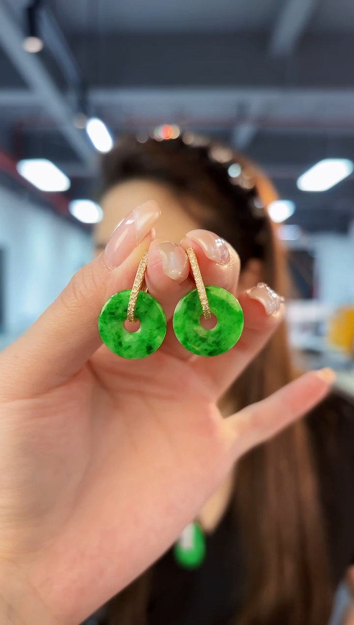翡翠未镶嵌耳饰 含小耳包/多样性发货/一对