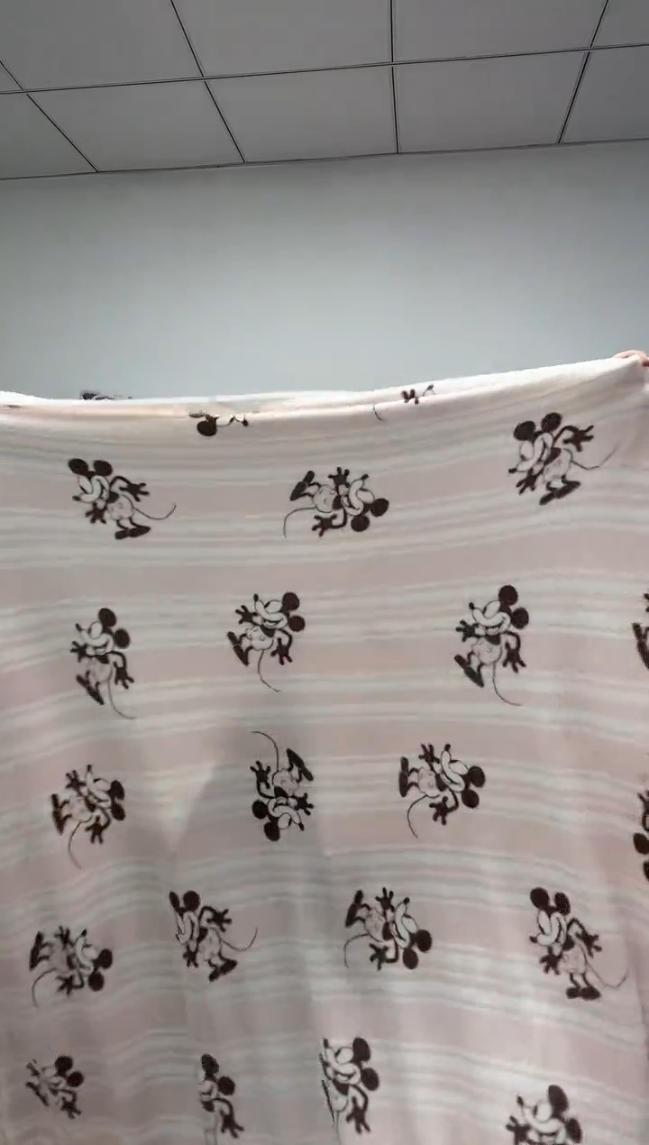 法兰绒3.5x1.8材质面料尺寸以主播介绍为准