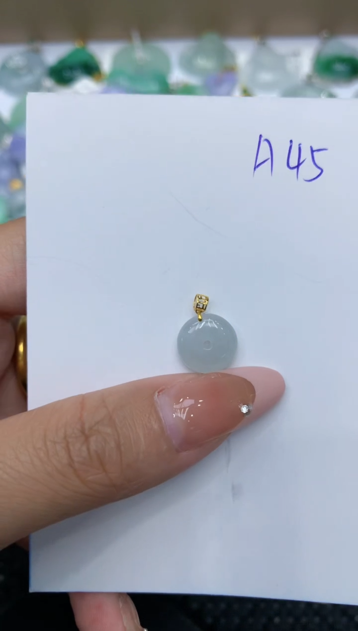 【闪购商品】翡翠颈饰18K金镶嵌111111111