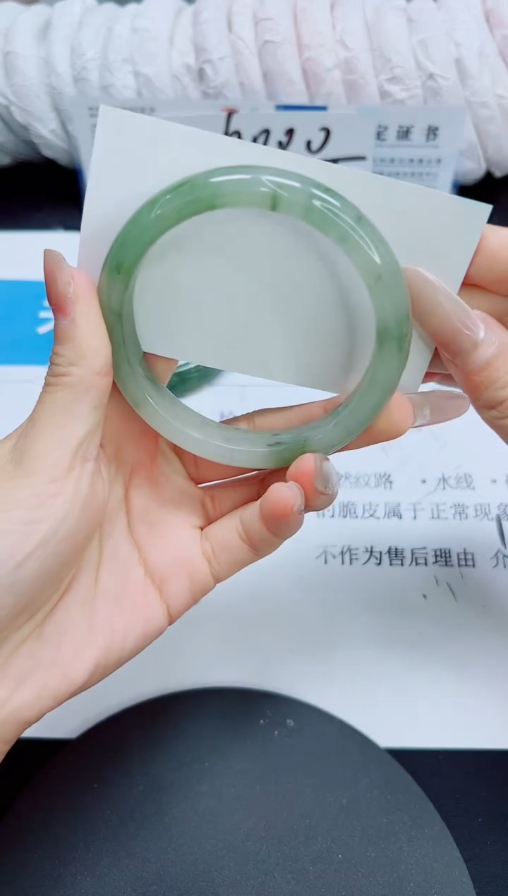 石英质玉未镶嵌手镯28/58.1