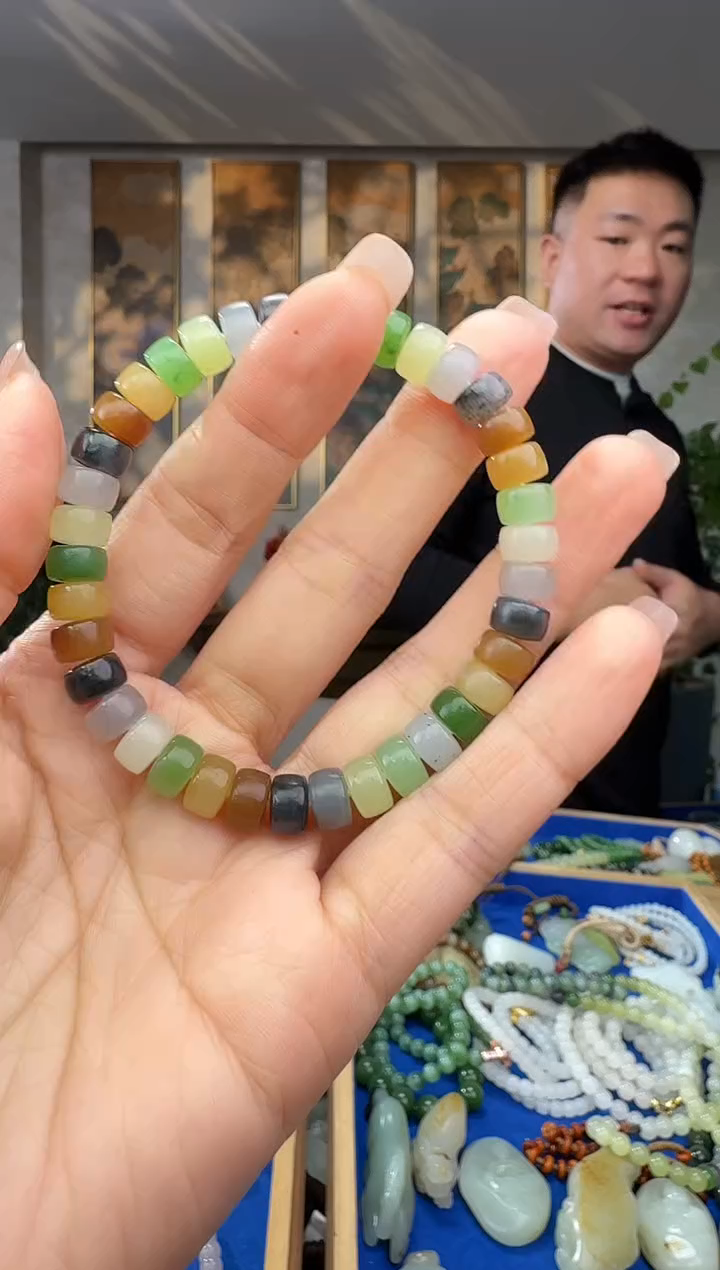 颈饰未镶嵌和田玉拍一发一