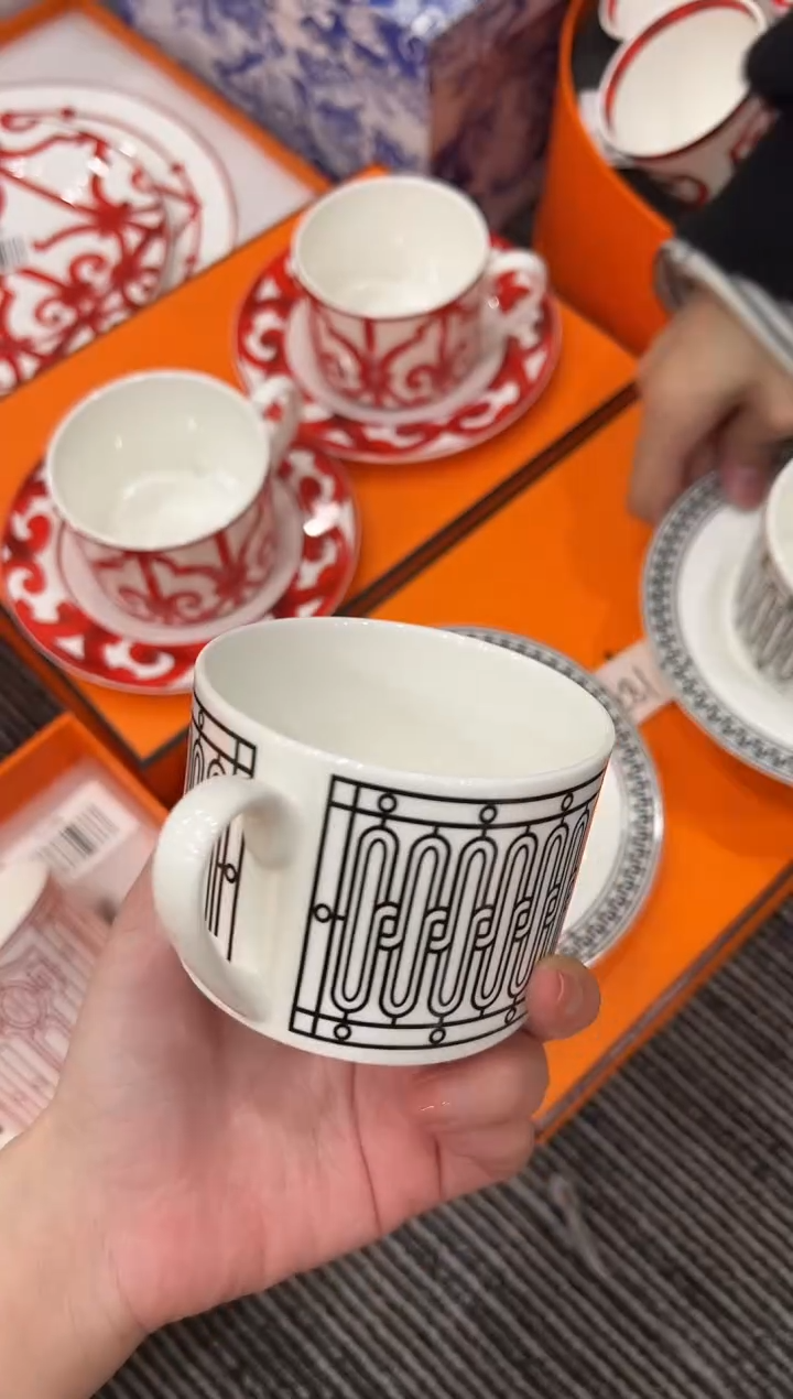 【闪购商品】杯H281--------------