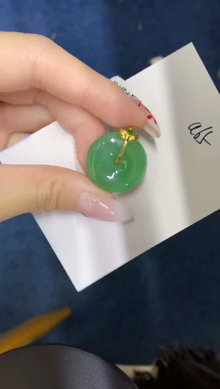 【闪购商品】翡翠颈饰18K金镶嵌000000000000