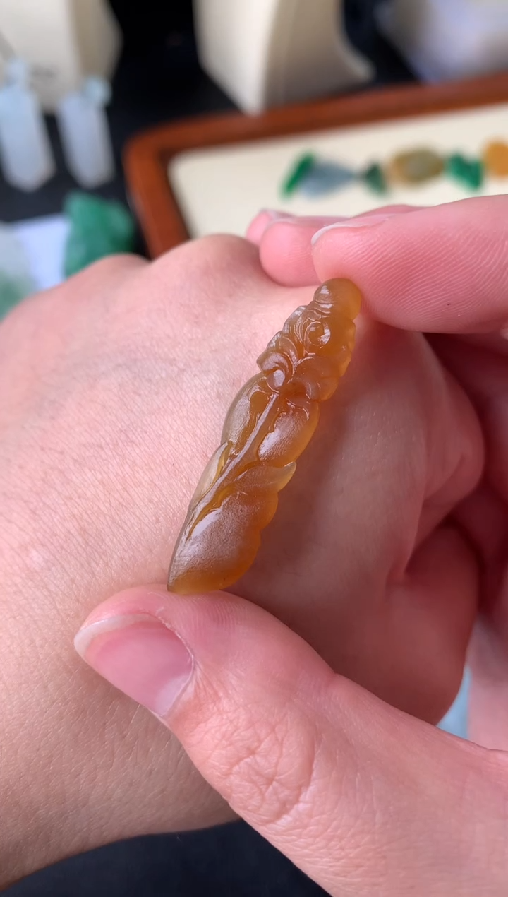 【闪购商品】定制翡翠未镶嵌翡翠