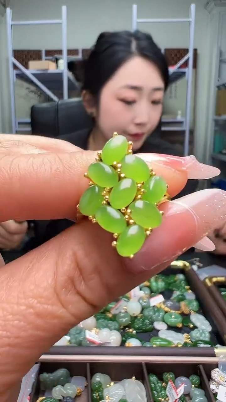 颈饰银S925镶嵌和田玉（多样性发货.发其一)12.17.73