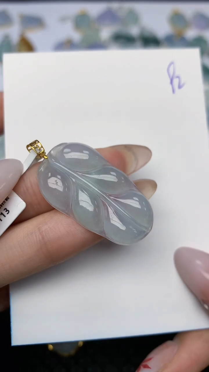 【闪购商品】翡翠颈饰18K金镶嵌天然翡翠A货 
