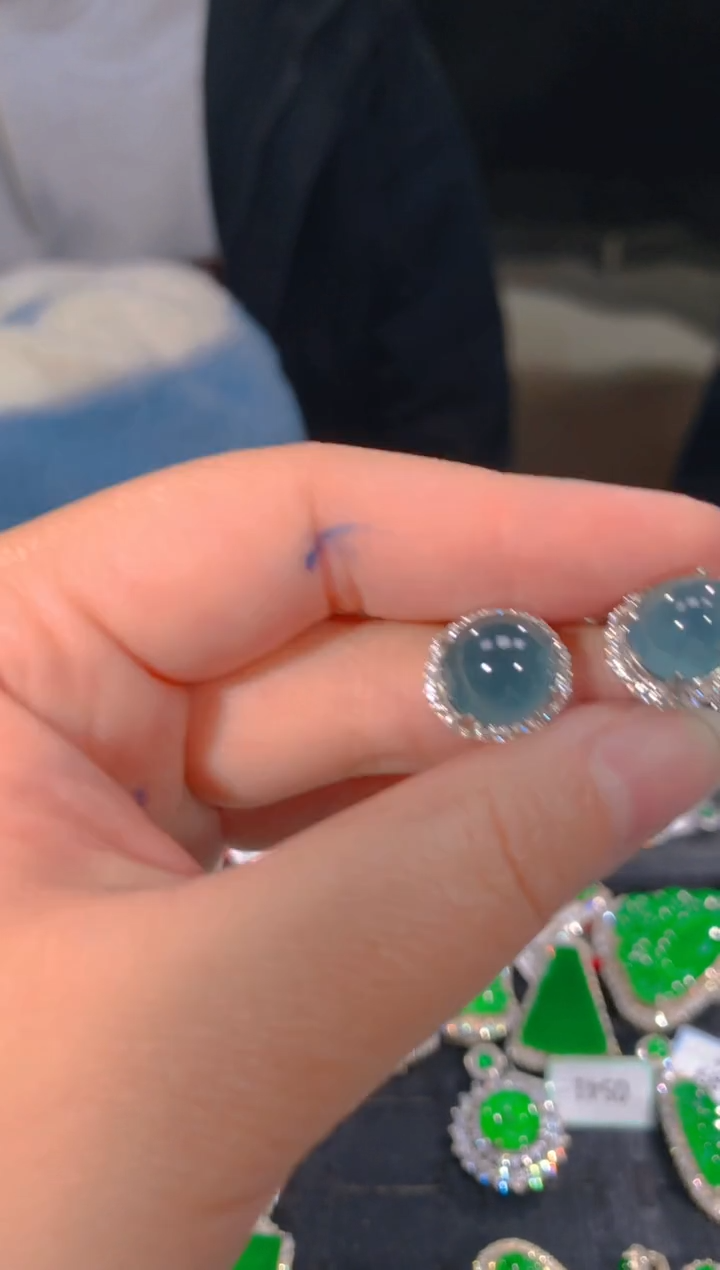 【闪购商品】定制翡翠未镶嵌90多样性发货（发其一）