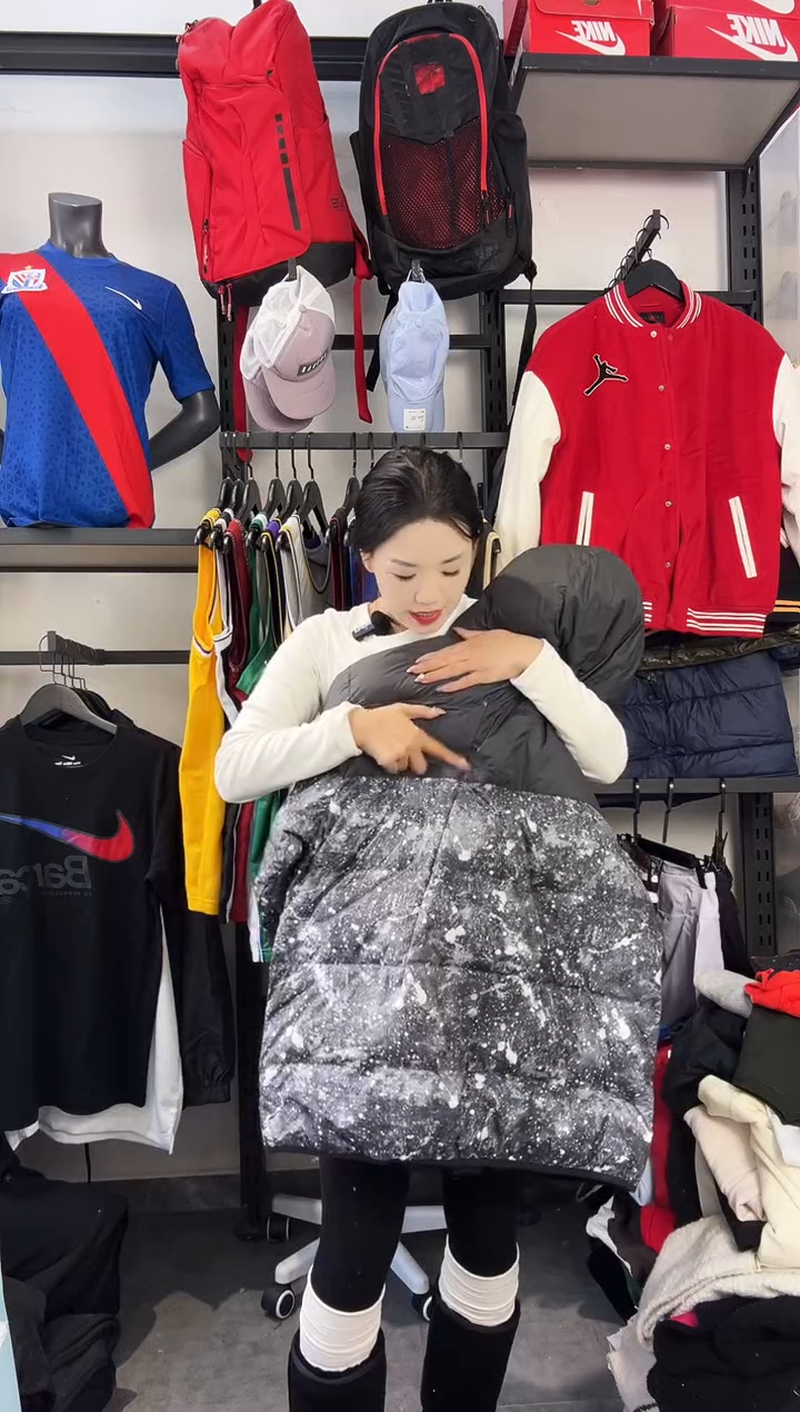 779闪购编码 Nike/Joedan运动卫衣裤以直播间过款为准尺码·XL