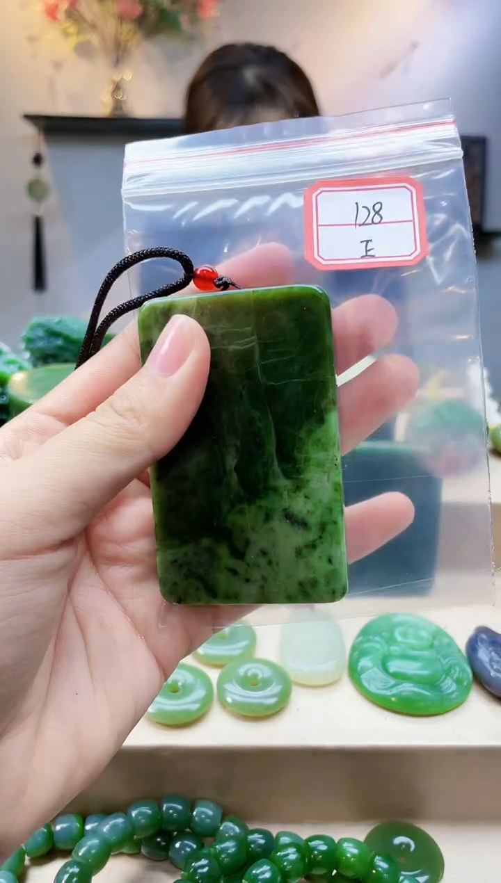 【闪购商品】和田玉挂件未镶嵌1