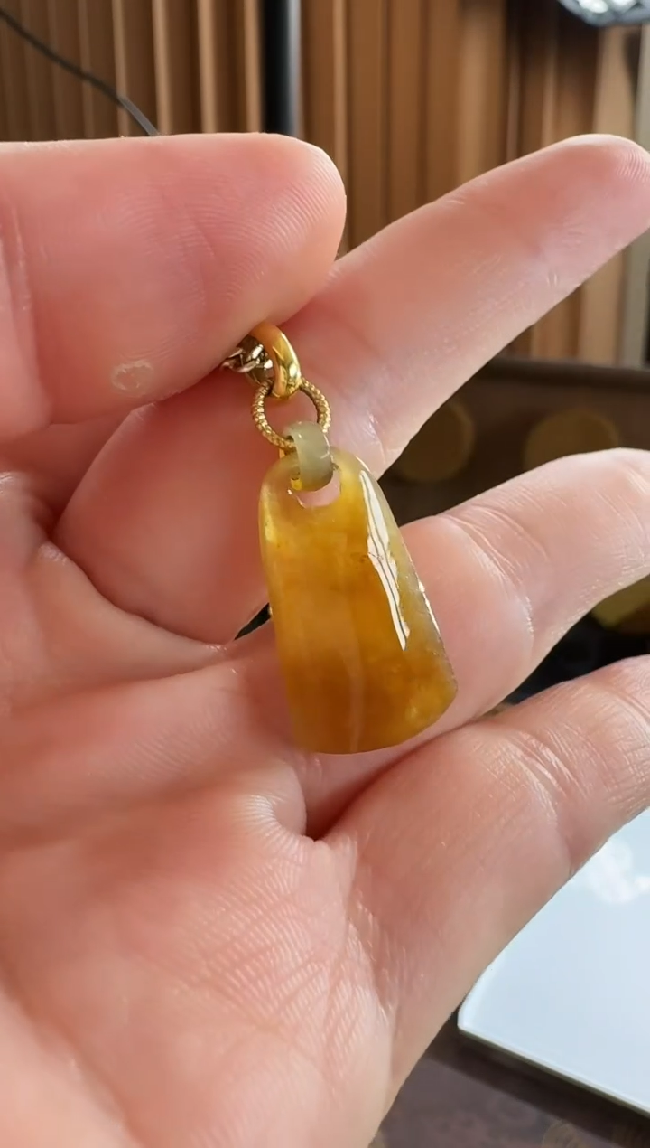 吊坠(不含链)18K金镶嵌翡翠吊坠