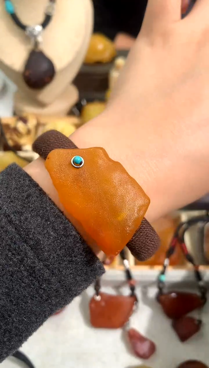 【闪购商品】蜜蜡裸石未镶嵌似玉