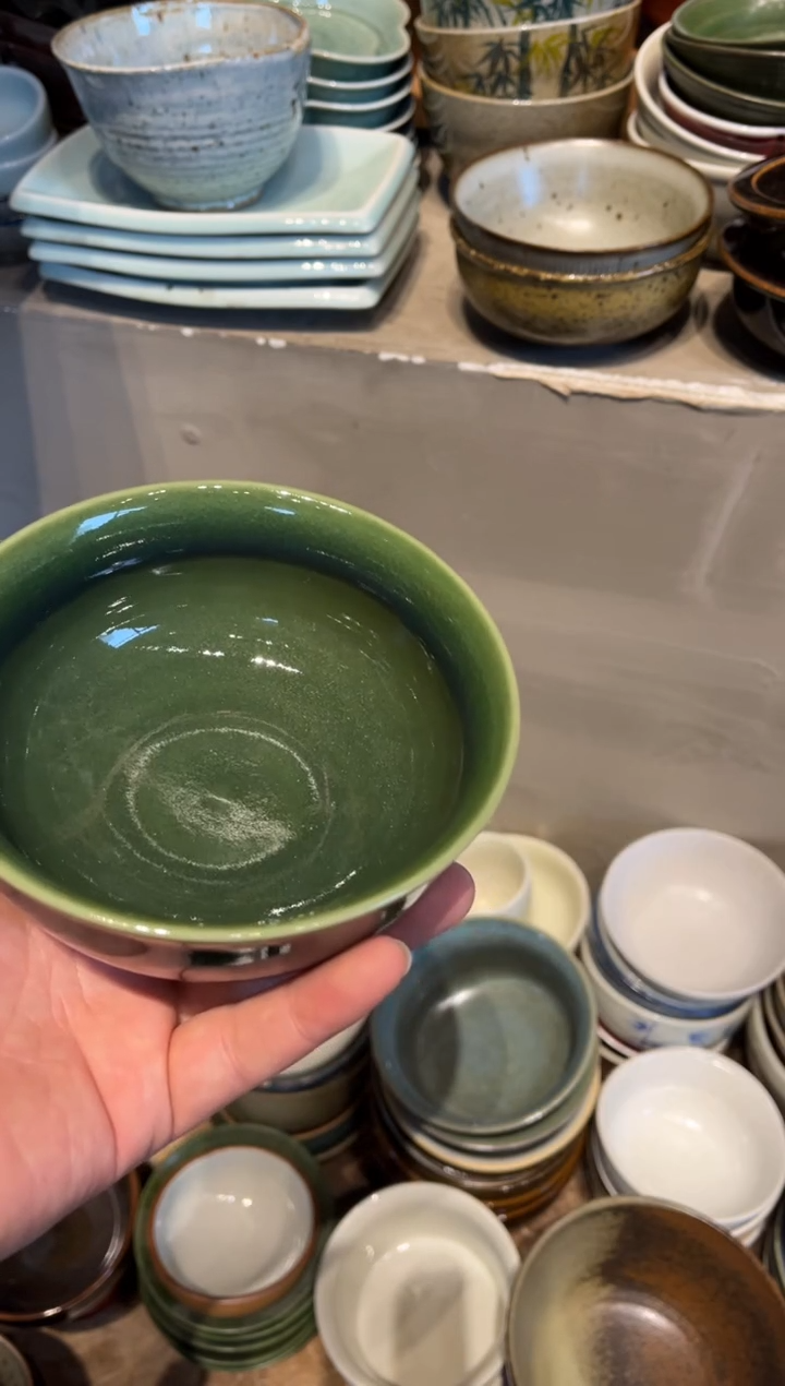 【闪购商品】瓷片249翠绿反边小碗1个
