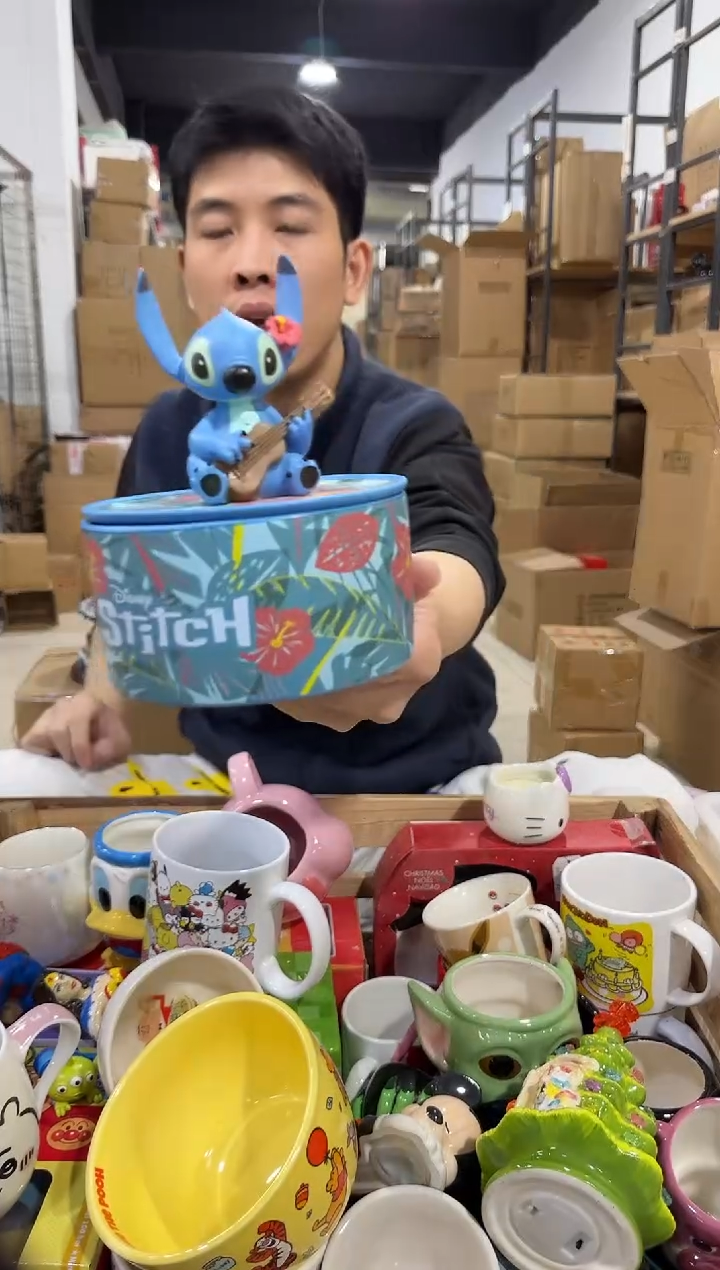 瓷片喇叭花史迪仔首饰盒