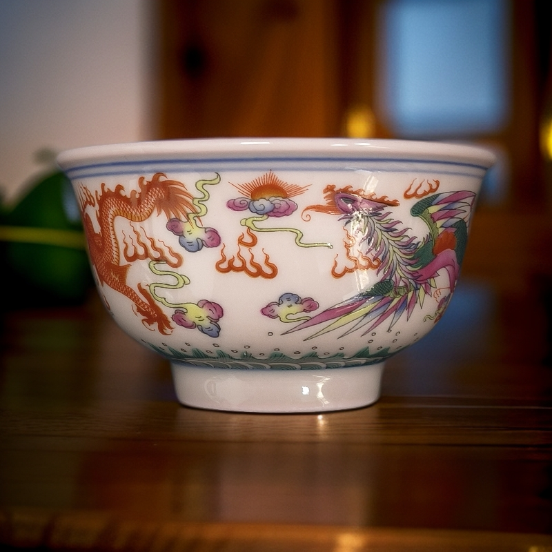 XD-ZH-XD9016红稀土龙凤压手杯+礼盒